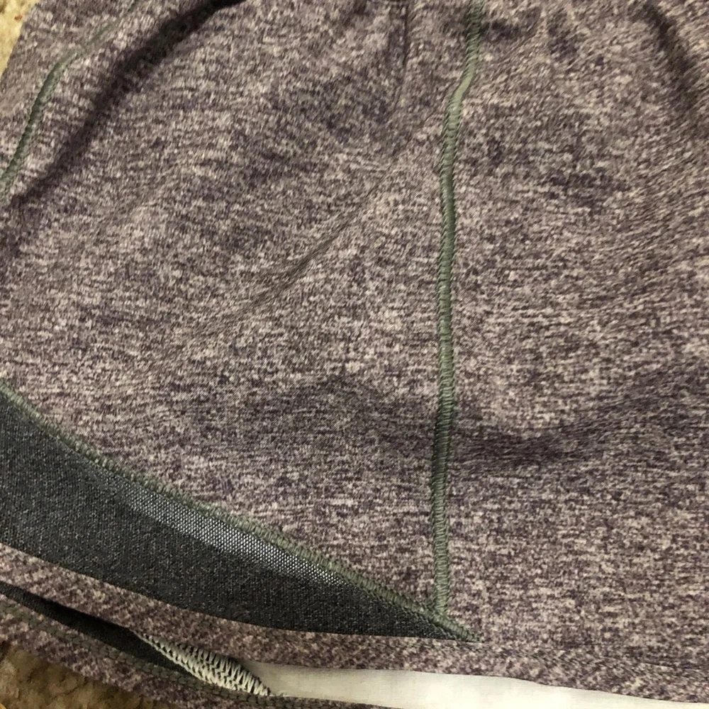 lululemon athletica Heathered Gray Running Shorts Size 6